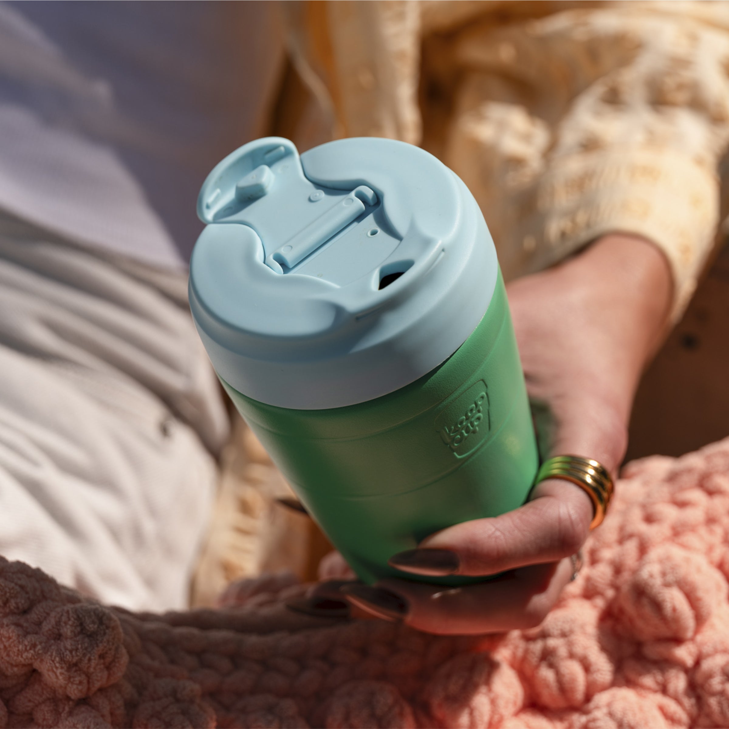 Just Essentials | Emerald